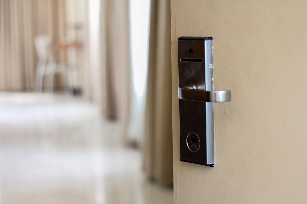 Peninsula Residence All Suite Hotel Куала Лумпур Екстериор снимка
