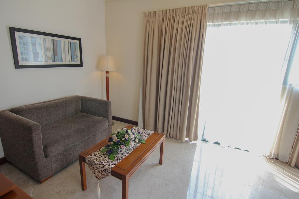 Peninsula Residence All Suite Hotel Куала Лумпур Екстериор снимка