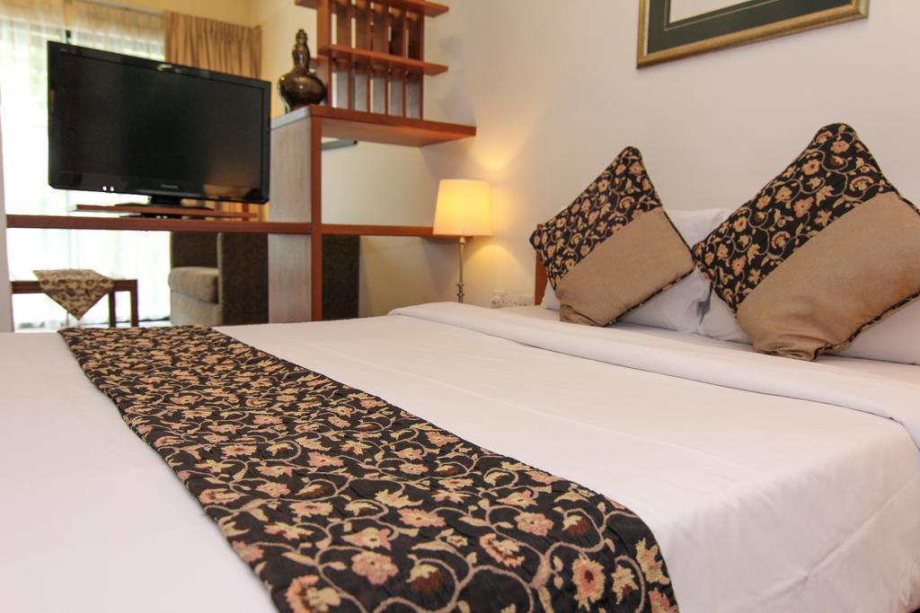 Peninsula Residence All Suite Hotel Куала Лумпур Екстериор снимка