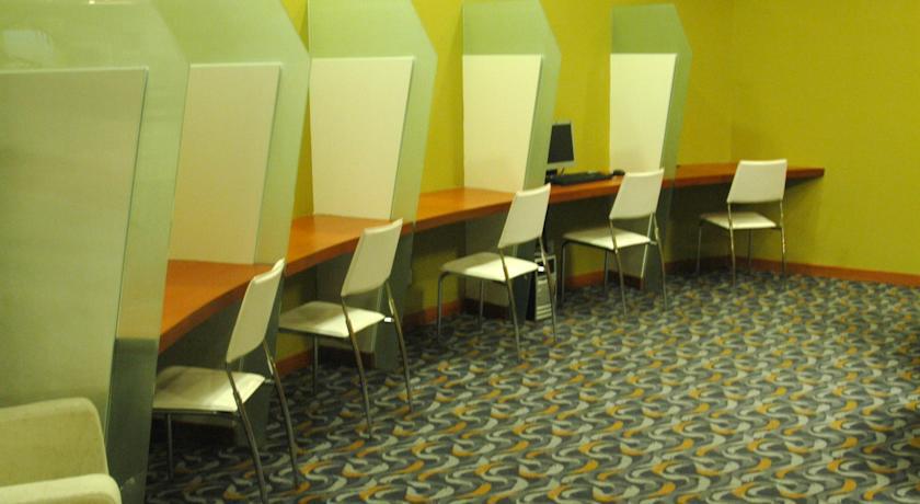 Peninsula Residence All Suite Hotel Куала Лумпур Екстериор снимка